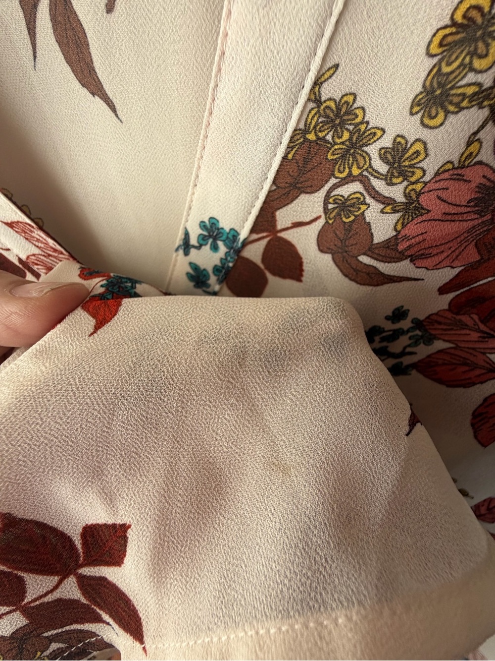 Torrid 2X Floral Lightweight Kimono Dress in Cream, yellow, teal, and Rust - Picture 4 of 6